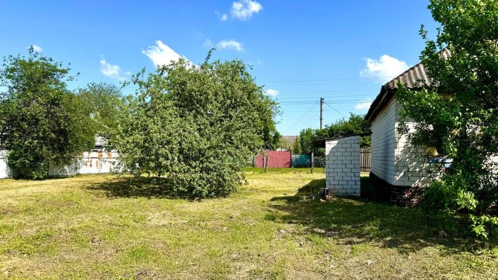 Продається будинок у с. Руська Поляна по вул. Ватутіна