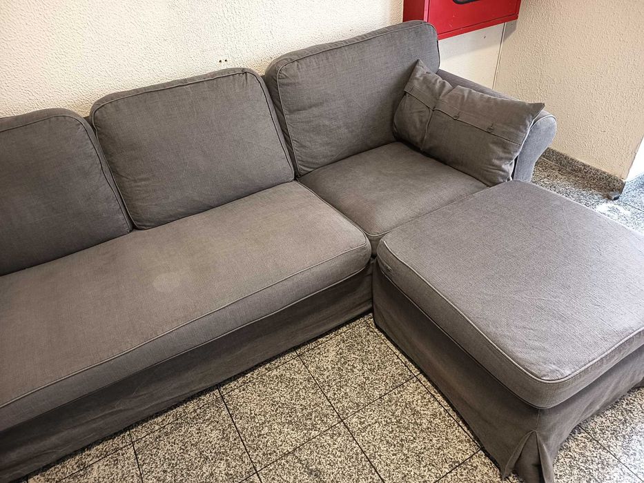 Sofá confortável (Oportunidade)