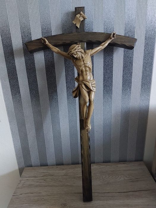 Stary piękny krzyż