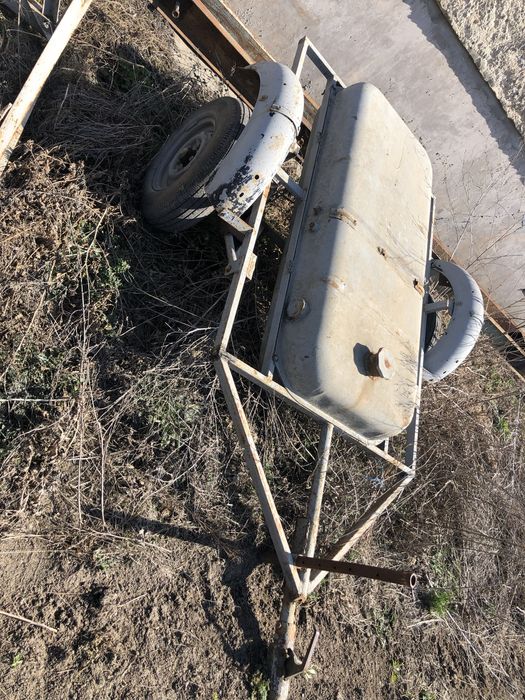 Саморобний заправщик на 300 літрів. Бак т-150