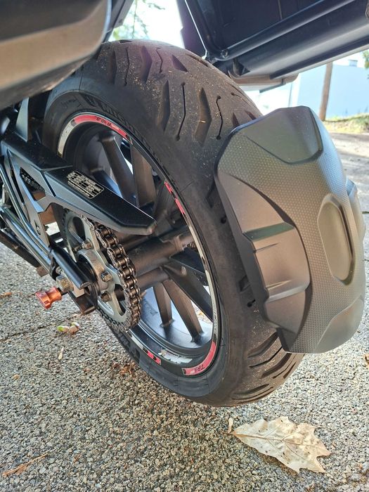 Benelli TRK 502 com muitos extras