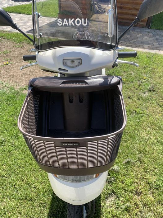 Хонда АФ68 Цеста