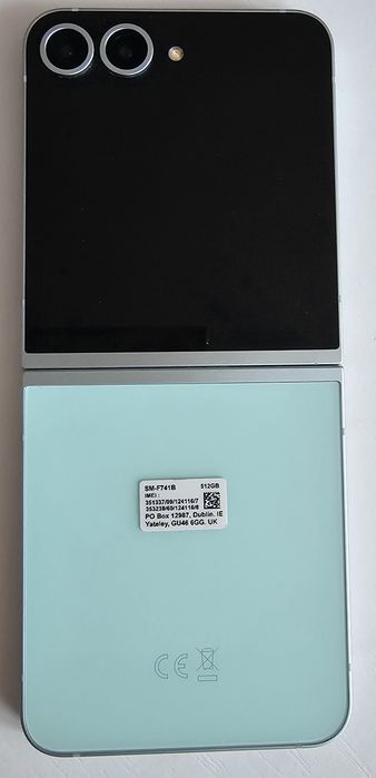 Samsung Galaxy Z Flip 6️⃣ 5️⃣G 1️⃣2️⃣/5️⃣1️⃣2️⃣ GB