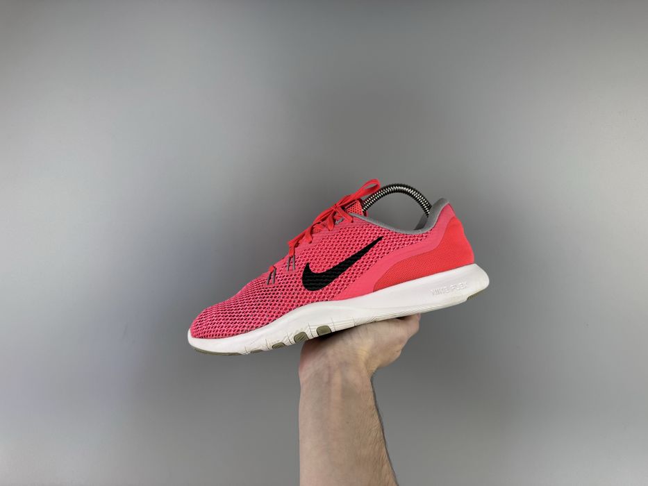 Розмір 40 25.5 см Кросівки Nike Flex Trainer 7