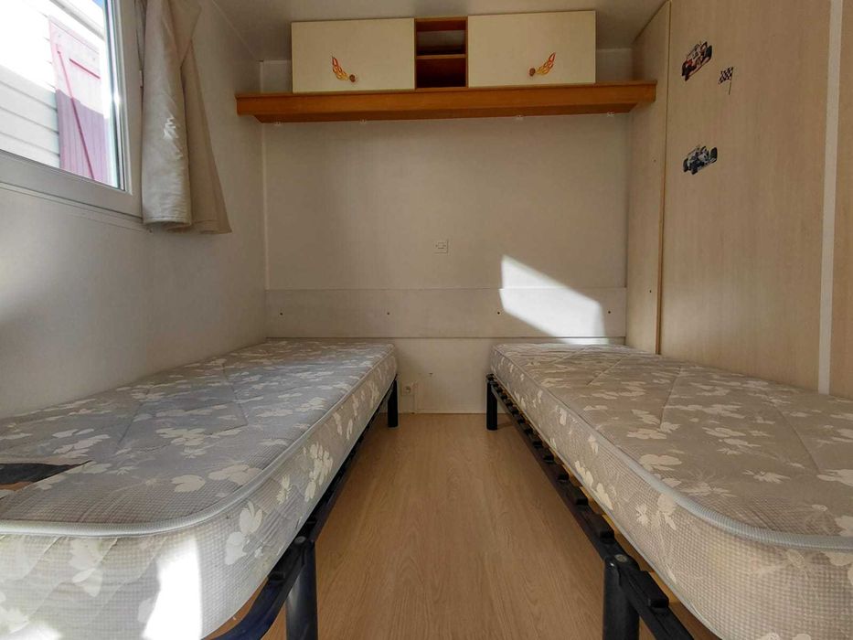 Mobile Home com 2 quartos, 27m2 à venda no Algarve, Portugal.