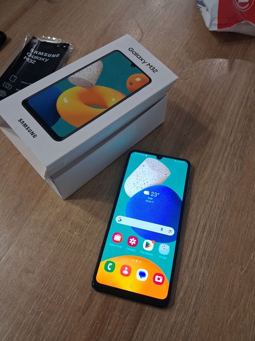 Телефон Самсунг м32,  Samsung M32