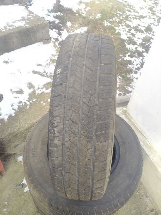 Шини на автомобіль