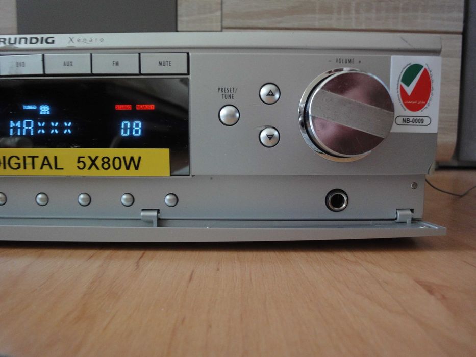Amplituner kina domowego Grundig