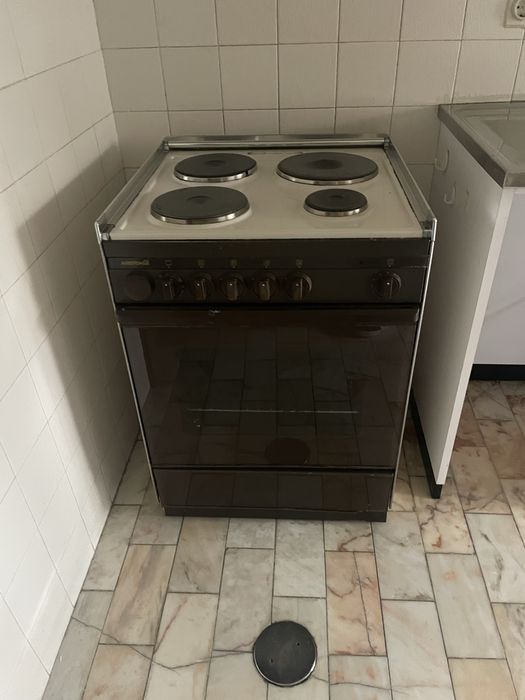 Forno e discos eletricos