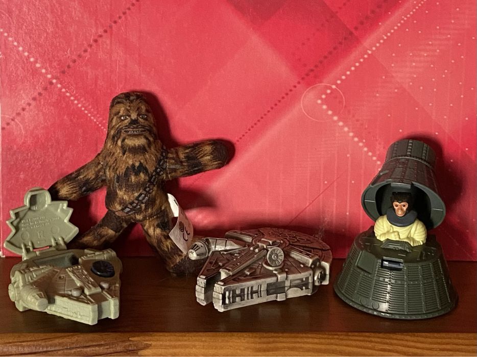 Brindes McDonalds “Star Wars” e “planeta dos macacos”