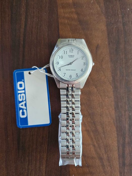 Zegarek kwarcowy na bransolecie Casio MTP-1129A Nowy