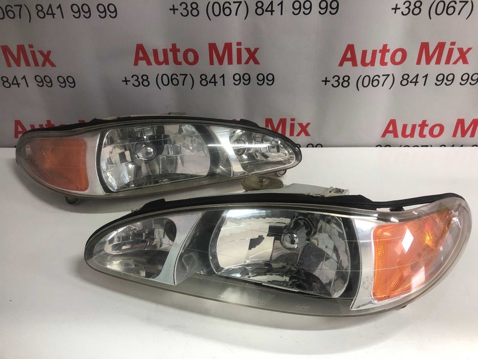Фара Ford Escort Headlight F7C613005A F7C613006A
