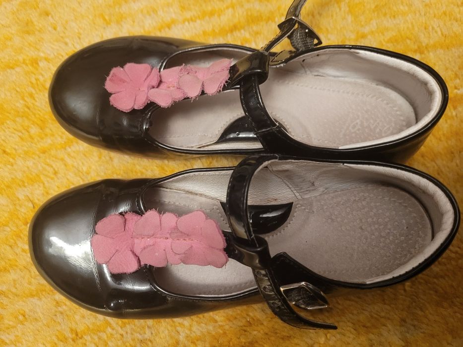 Baleriny lakierki emel r29