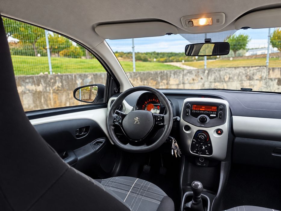 Peugeot 108 Active — photo 5
