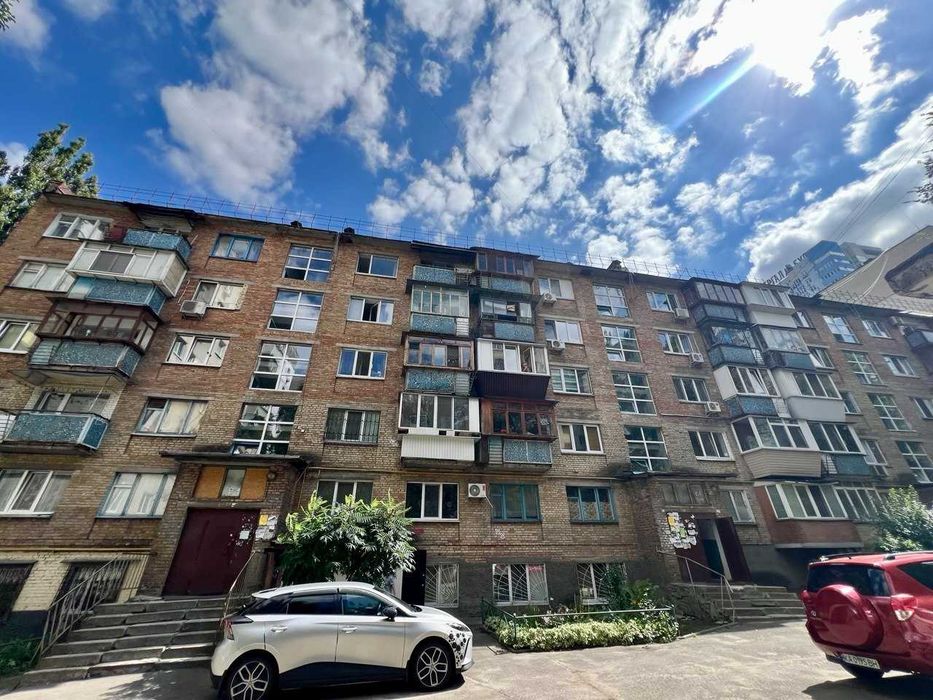 Жд вокзал Посуточно Номер в отеле Соломенский район Метро Вокзальная Богдановская 2 Стадионная Подобово