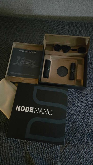 Zestaw stereo: wzmacniacz Magnat MA900 + bluesound Node Nano + kable Oehlbach NF 214 Master (2x1,0 m)