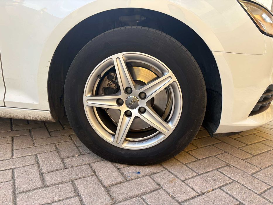 Audi A4 AVANT 35 Cx Automática64171313287811123