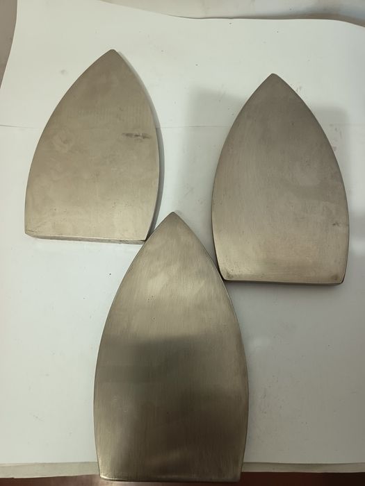 Подошва чугунная утюга