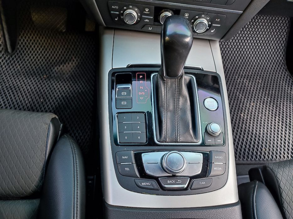 Автомобіль Audi A6C7