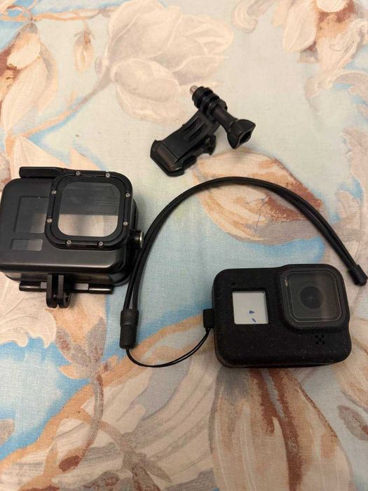Продам GoPro 8 + Бокс для підводного плавання