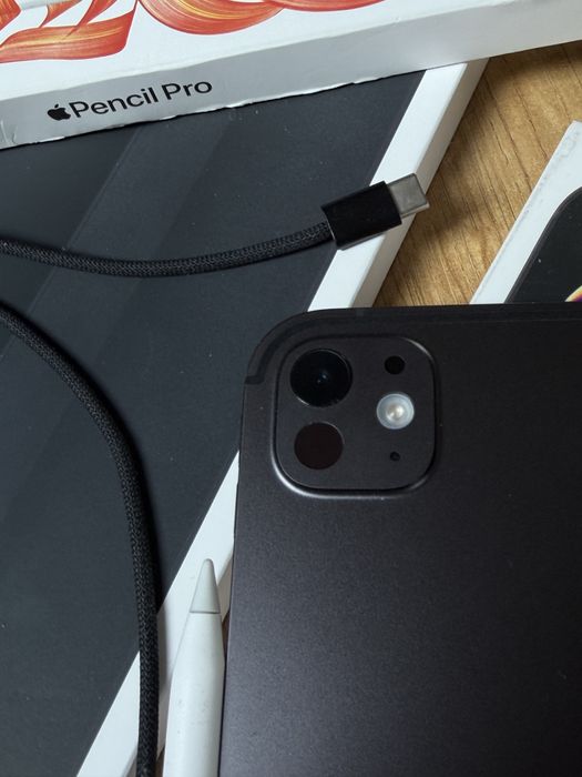 iPad Pro 11" M4 + Apple Pencil Pro + oryginalne etui Apple