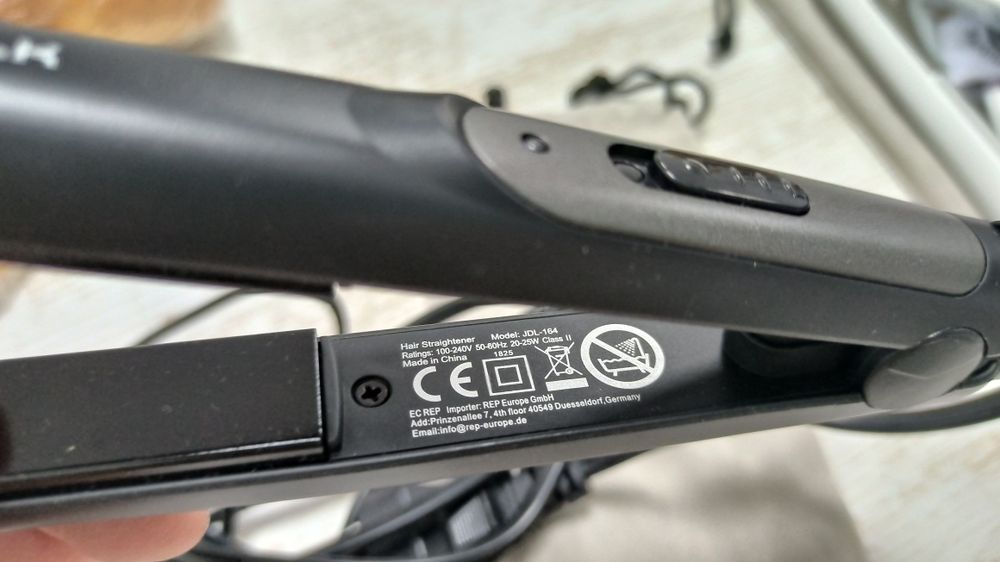 Выпрямитель для волос JDL-164 — ваш быстрый путь к идеальной укладке
