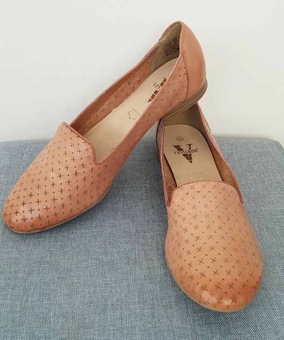 Venturini loafersy ze skóry naturalnej, camelowe