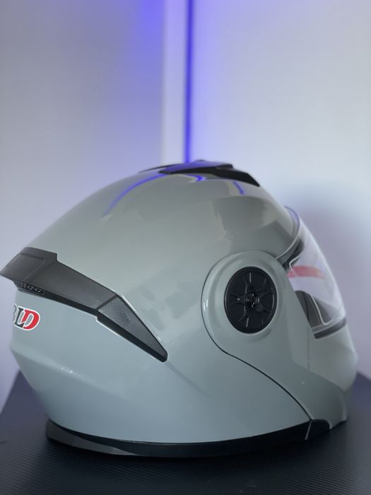 Capacete modular novo