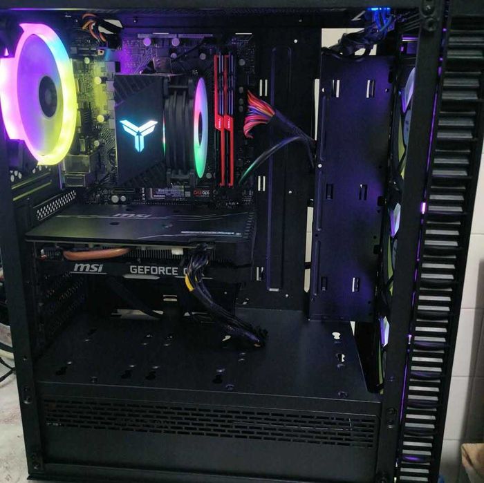 Pc Ryzen Six Core Gamer SSD E  GRAF DE 8GB