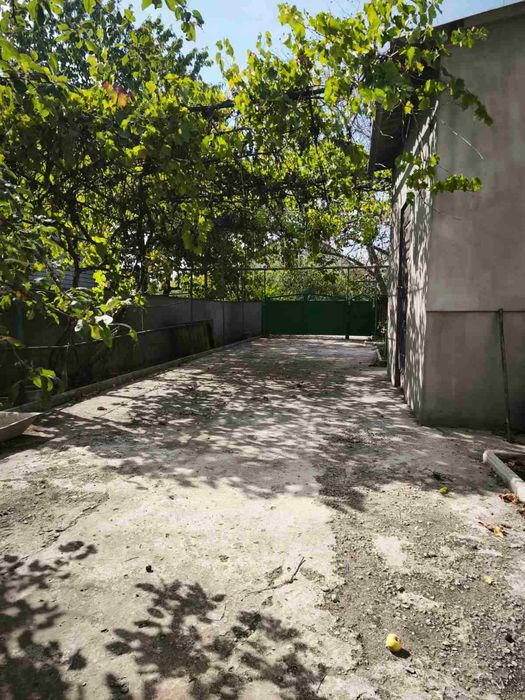 Продам газифікований будинок 100,1 кв.м зі зручностями та ділян 15сот