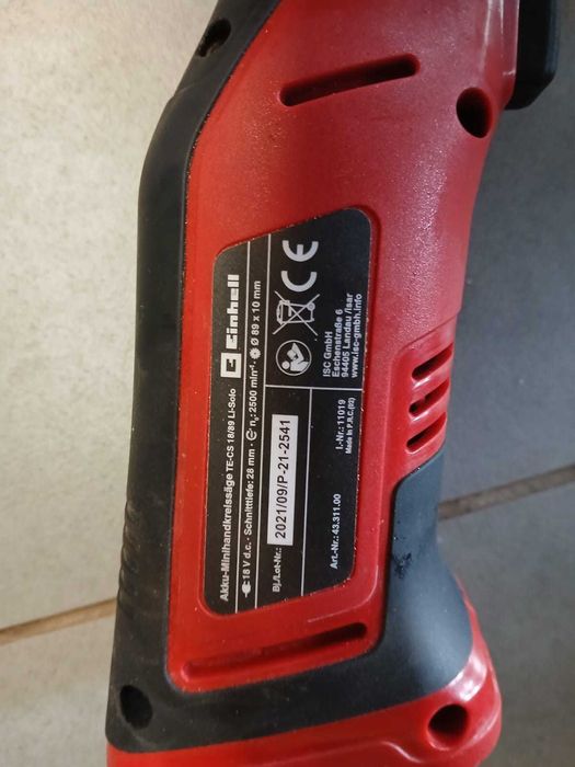 Serra circular com a bateria Einhell TE-CS 18 Li BL-Solo