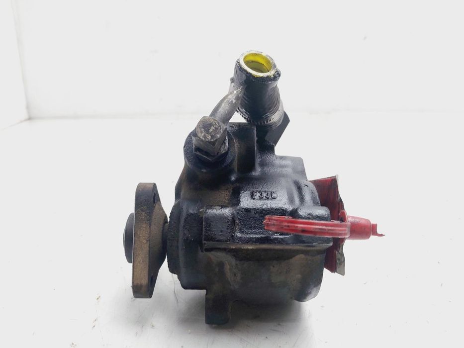 bomba direção ford escort