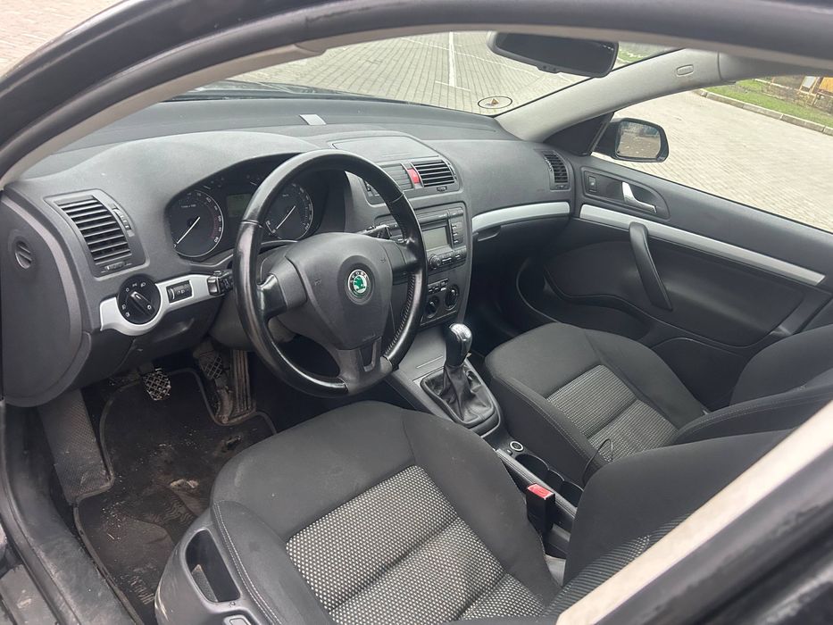 Skoda Octavia 2л D