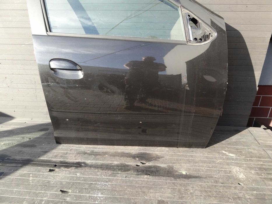 Двері до Renault Duster