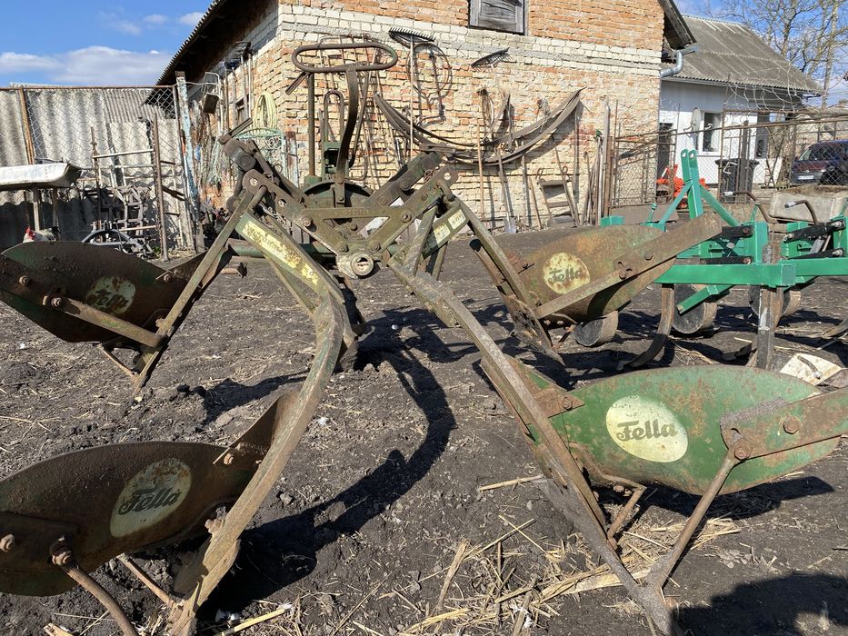 Плуг оборотний 2по25  Fella Victormat II 500.