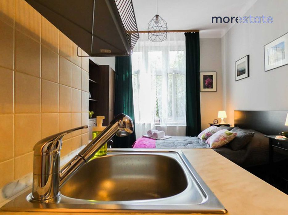 Kawalerka na Starym Mieście w niskiej cenie