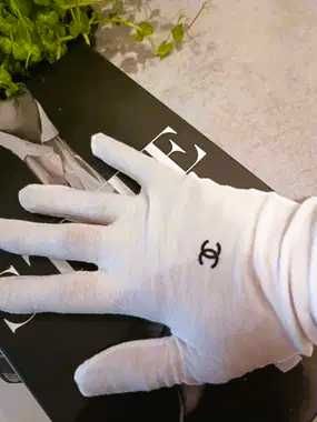 белые хлопковые перчатки Chanel все размеры