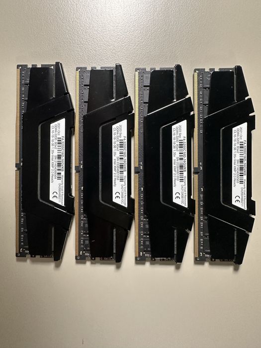 Pamięć RAM G.Skill Ripjaws V DDR4 3200MHz 32GB (4x8GB)