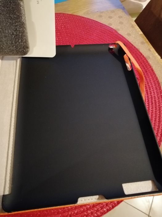 Etui na tablet 10 cali.