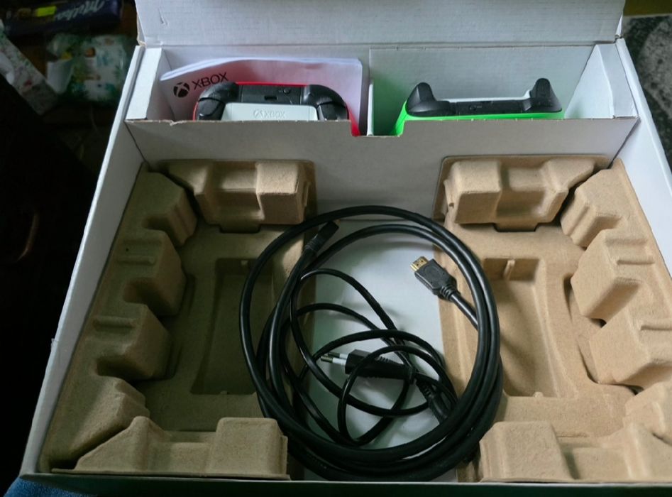 Xbox series s 2 pady Stan dobry