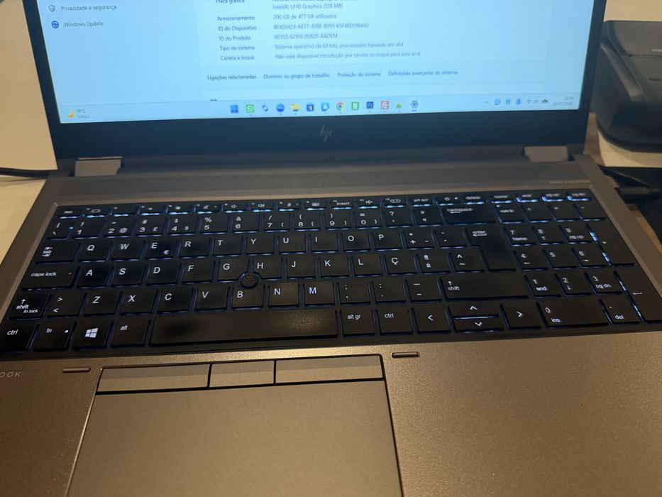 HP ZBook Fury 15 G8 | i7-11850H | 16GB RAM