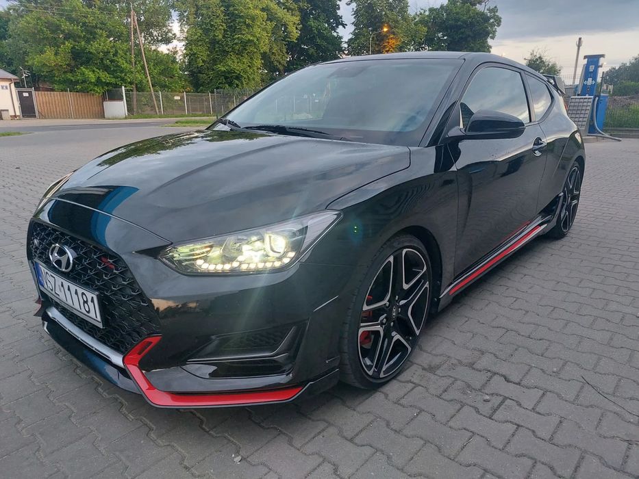 Hyundai Veloster