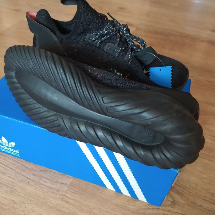 Adidas Tubular Doom