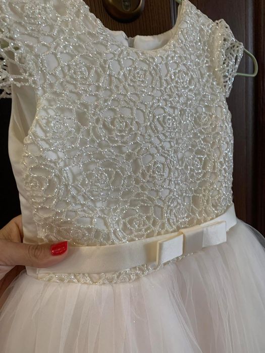 Плаття нарядне дівчинка