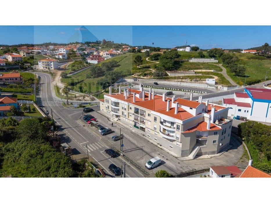 Já viu a área deste apartamento T3 com terraço- Mafra !!