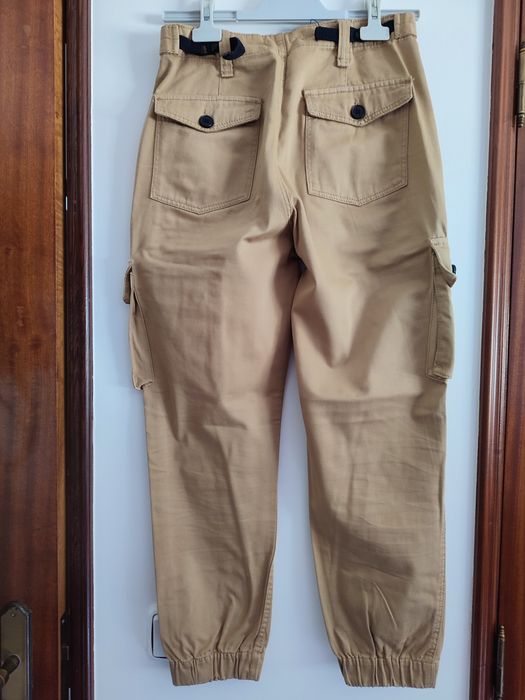 Calças sofisticadas com bolsos