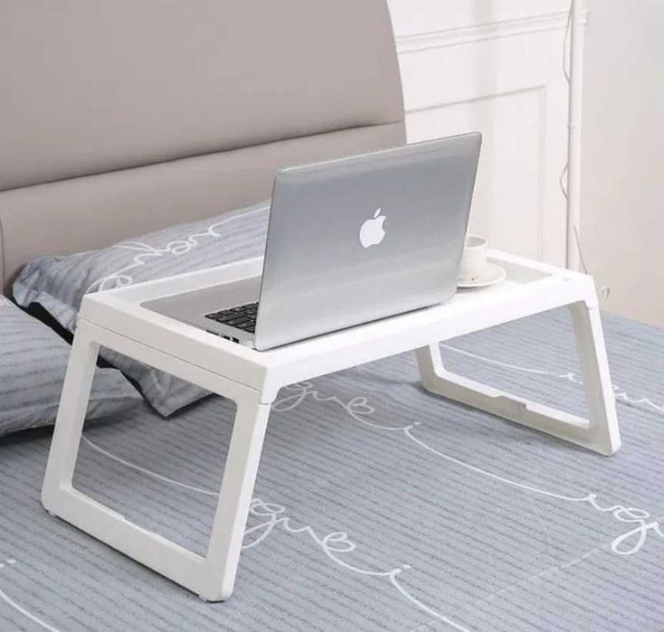 Компактний столик піднос для дивану Ікеа столик для планшета