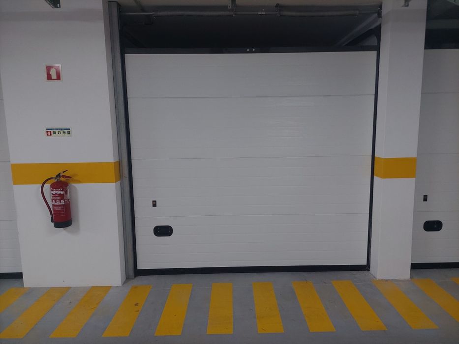 Box garagem nova