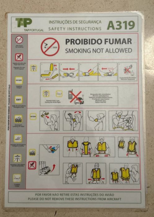 TAP Air Portugal Airbus A319 Safety Card