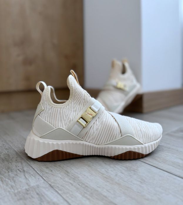 Puma Defy Mid Varsity